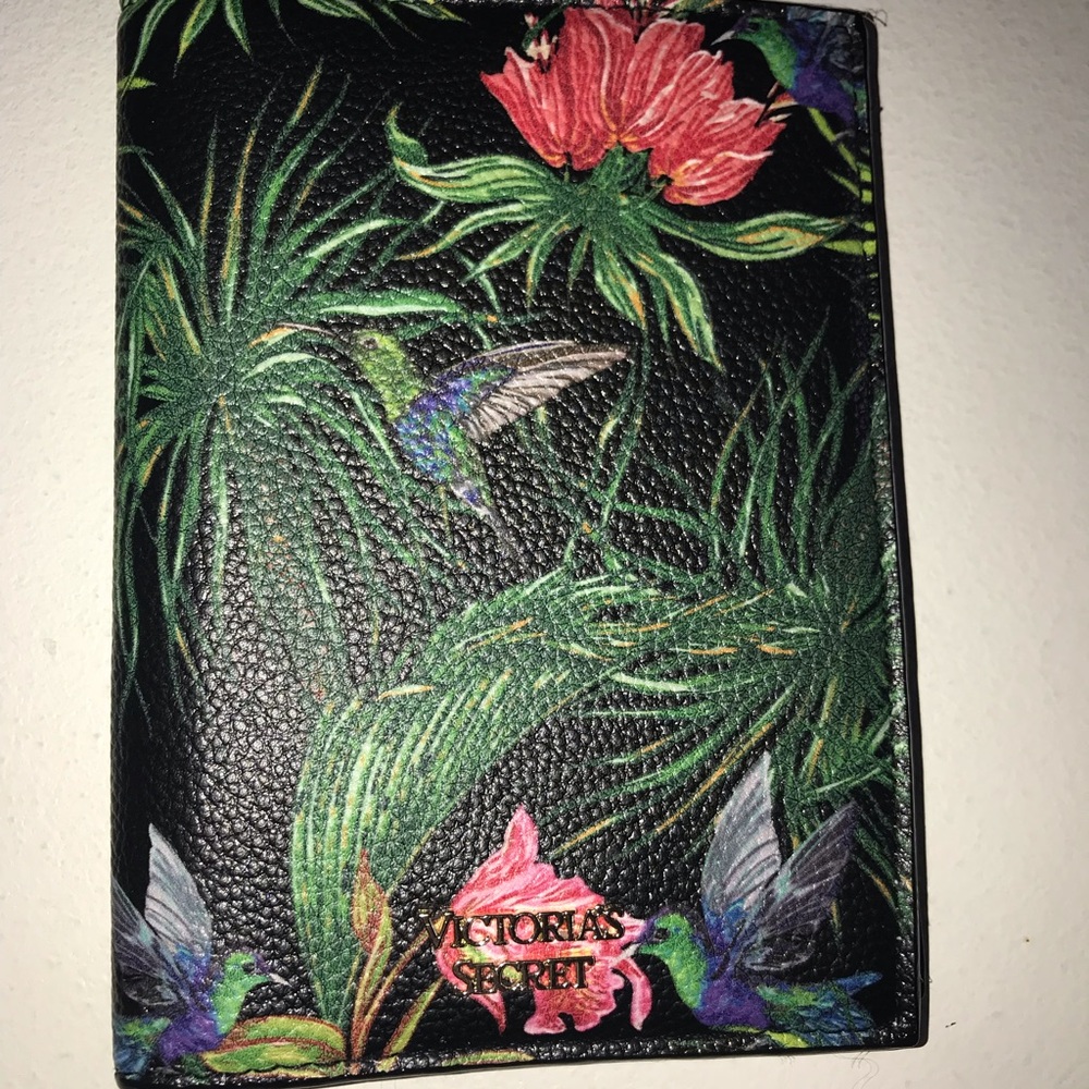 Victoria’s Secret Passport Cover NWOT
